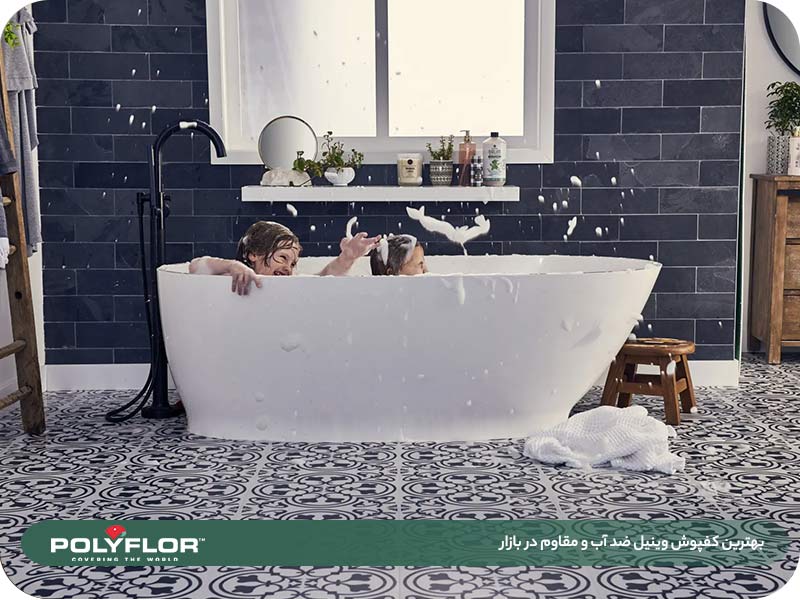 تفاوت کفپوش وینیل با لمینت، پارکت و سرامیک را بدانید. بررسی مزایا، معایب، ضد آب بودن، دوام و قیمت کفپوش وینیل برای انتخاب بهتر.